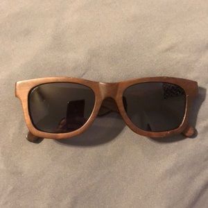 Calisons Sessions polarized wood frame sunglasses